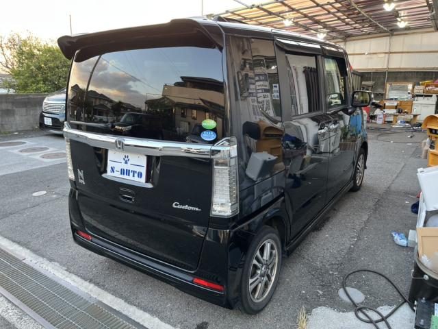 車両画像10