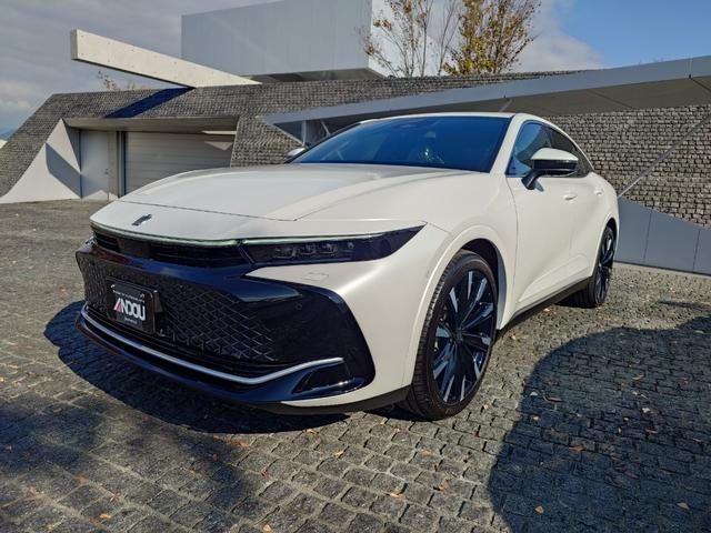 クラウン　クロスオーバー　ＲＳアドバンスド