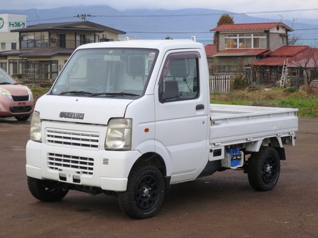 キャリイトラック　４ＷＤ　ＫＣ　エアコン・パワステ　５ＭＴ