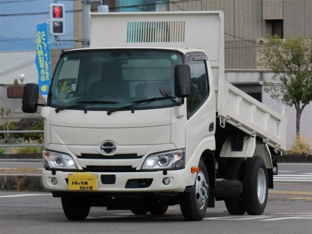 デュトロ　３ｔ　全低床　強化ダンプ