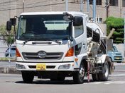 日野自動車 レンジャー ２．７６ｔ　吸引清掃車