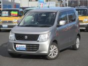スズキ ワゴンＲ ＦＸリミテッド　ＭＨ４４型　スイカ真っ二