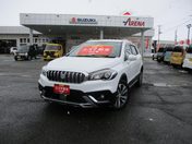 スズキ ＳＸ４　Ｓクロス　４ＷＤ ２型　６ＡＴ　４ＷＤ　バックカメラ　ナビ