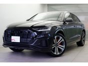 アウディ Ｑ８ ５５　ＴＦＳＩ　クワトロ　Ｓライン