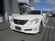 トヨタ クラウン　セダン ロイヤルサルーン　ナビパッケージ