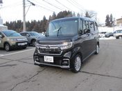 ホンダ Ｎ　ＢＯＸ　カスタム　４ＷＤ Ｌ　ターボ