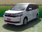 トヨタ ヴォクシー Ｖ