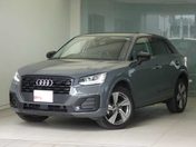 アウディ Ｑ２ ハッシュタグ　ブラック　スタイリング