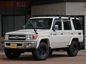 トヨタ ランドクルーザーバン ７０