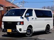 トヨタ ハイエースバン　４ＷＤ スーパーＧＬ　ダークプライム２　ロング