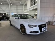 アウディ Ａ５　スポーツバック ２．０　ＴＦＳＩ　クワトロ