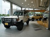 トヨタ ランドクルーザーバン ７０