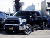 輸入　トヨタ タンドラ　４ＷＤ クルーマックス　リミテッド　Ｖ８