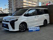 トヨタ ヴォクシー ＺＳ　煌