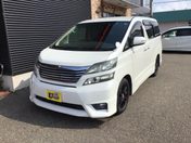 トヨタ ヴェルファイア ２．４Ｚ　プラチナセレクション