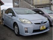 トヨタ プリウス Ｌ