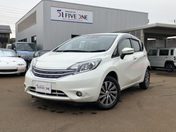 日産 ノート　４ＷＤ アクシス　Ｖセレクション＋セーフティ
