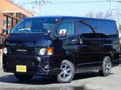 トヨタ ハイエースバン　４ＷＤ スーパーＧＬ　ダークプライム２　ロング
