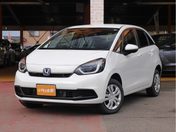 ホンダ フィット　ｅ：ＨＥＶ　４ＷＤ ホーム