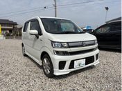 スズキ ワゴンＲ ハイブリッド　ＦＺ