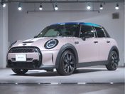 ＢＭＷ ミニ　クーパーＳ　５ドア ベースグレード