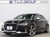 アウディ ＲＳ３　セダン ベースグレード