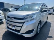 トヨタ ノア Ｘ