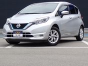 日産 ノート　４ＷＤ ｅ－ＰＯＷＥＲ　Ｘ　ＦＯＵＲ