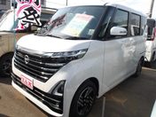 日産 ルークス ハイウェイスター　Ｘ　レーダーブレーキサ