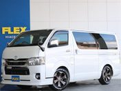 トヨタ ハイエースバン　４ＷＤ スーパーＧＬ　ダークプライム２　ロング