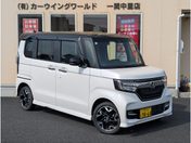 ホンダ Ｎ　ＢＯＸ　カスタム　４ＷＤ Ｇ　Ｌターボ　ホンダセンシング