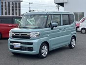 スズキ スペーシア　４ＷＤ ハイブリッドＸ