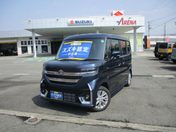 スズキ スペーシア　カスタム　４ＷＤ カスタム　ＨＹＢＲＩＤ　ＧＳ　４ＷＤ　オ