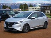 日産 ノート　４ＷＤ Ｓ　ＦＯＵＲ　衝突安全　ナビ　オートＡＣ