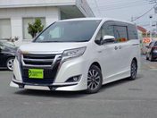 トヨタ エスクァイア　ハイブリッド ハイブリッドＧｉプレミアムパッケージ