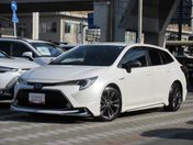 トヨタ カローラ　ツーリング　ハイブリッド Ｗ×Ｂ