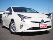 トヨタ プリウス Ｓセーフティプラス　禁煙車　セーフティセ