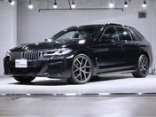 ＢＭＷ ５シリーズ　ツーリング ５３０ｉ　Ｍスポーツ