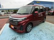 トヨタ ルーミー　４ＷＤ カスタムＧ