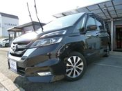 日産 セレナ　Ｓハイブリッド ハイウェイスター