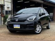 ホンダ フィット　ｅ：ＨＥＶ　４ＷＤ ベーシック