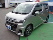 スズキ ワゴンＲ　カスタムＺ　４ＷＤ カスタムＺ　ＨＹＢＲＩＤ　ＺＸ　３型