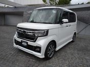 ホンダ Ｎ　ＢＯＸ　カスタム Ｌ　純正８インチナビ＆地デジ・バックモニ