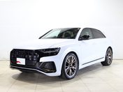 アウディ Ｑ８ ブロンズエディション