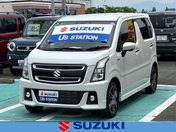 スズキ ワゴンＲ　スティングレー スティングレー　ＨＹＢＲＩＤ　Ｔ　４型