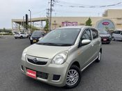 ダイハツ ミラ　４ＷＤ Ｘ