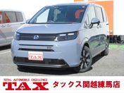 ホンダ フリード　ｅ：ＨＥＶ １．５　ｅ：ＨＥＶ　エアー　ＥＸ　６人乗