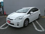 トヨタ プリウス １８００　Ｓ　５ドア　ＦＣＶＴ　２ＷＤ　