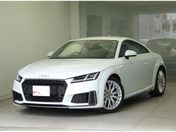 アウディ ＴＴ　クーペ ４０　ＴＦＳＩ　Ｓラインパッケージ