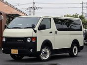 トヨタ ハイエースバン　４ＷＤ スーパーＧＬ　ロング